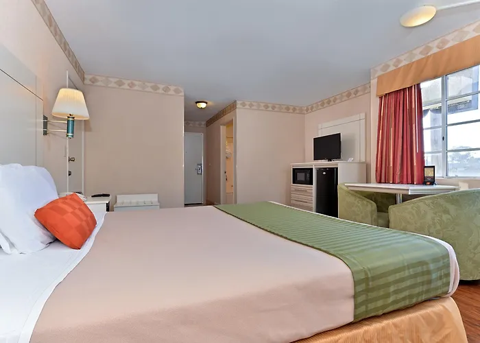 Americas Best Value Inn San Clemente Beach