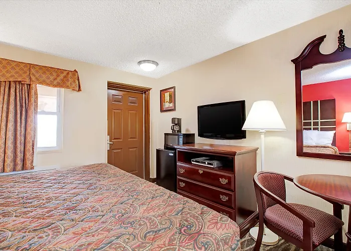 Days Inn By Wyndham Ridgefield Nj