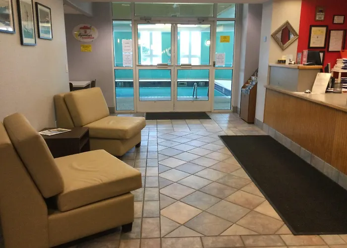 Super 8 By Wyndham Sault Ste. Marie Hotel
