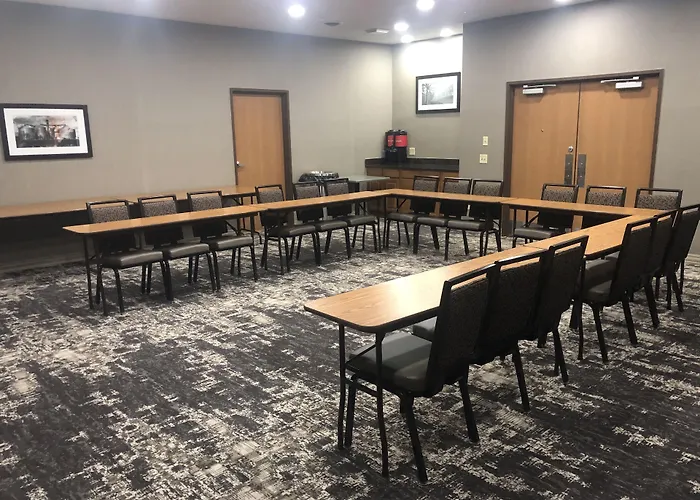 Best Western Plus Sparta Trail Lodge