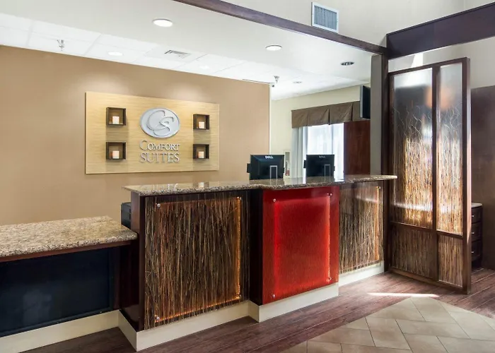 Comfort Suites Odessa Near University