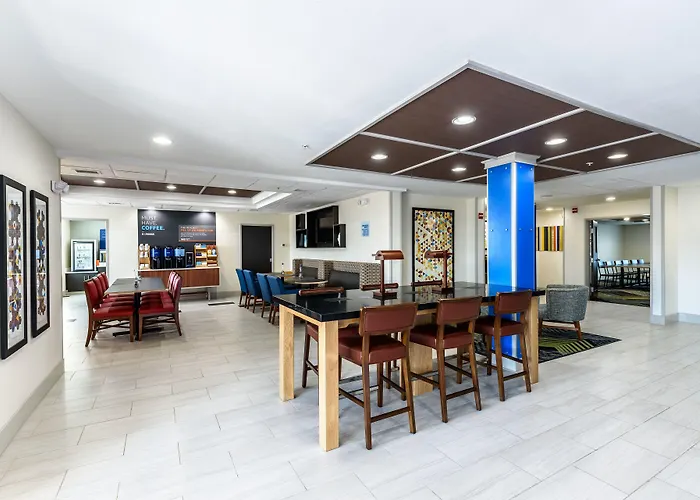 Holiday Inn Express Hotel And Suites Bastrop By Ihg