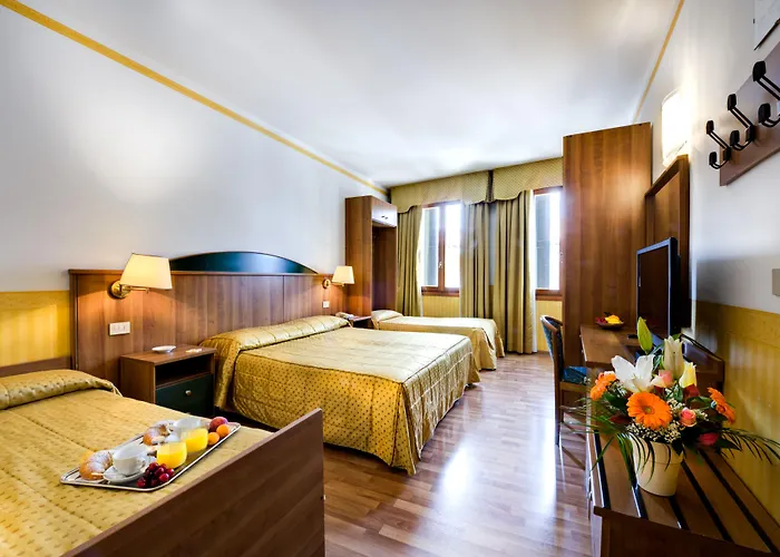 Hotel Vivit ***S