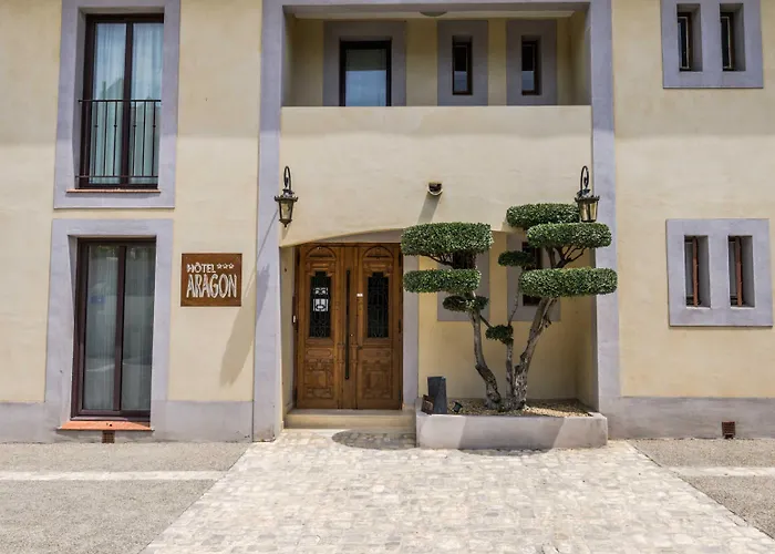 Hôtel l'Aragon à 50m de la cité de Carcassonne
