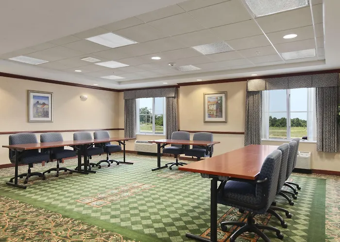 Baymont By Wyndham Ft. Leonard/Saint Robert