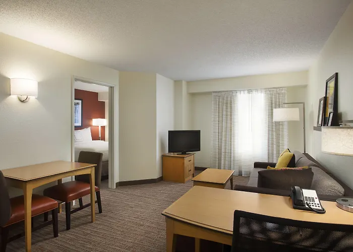 Residence Inn By Marriott Detroit / Novi