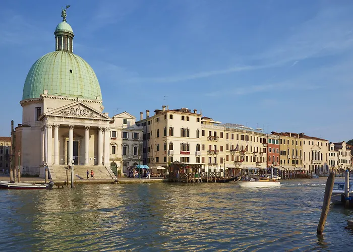 Hotel Antiche Figure