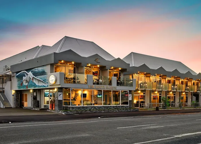 The White Morph Motels