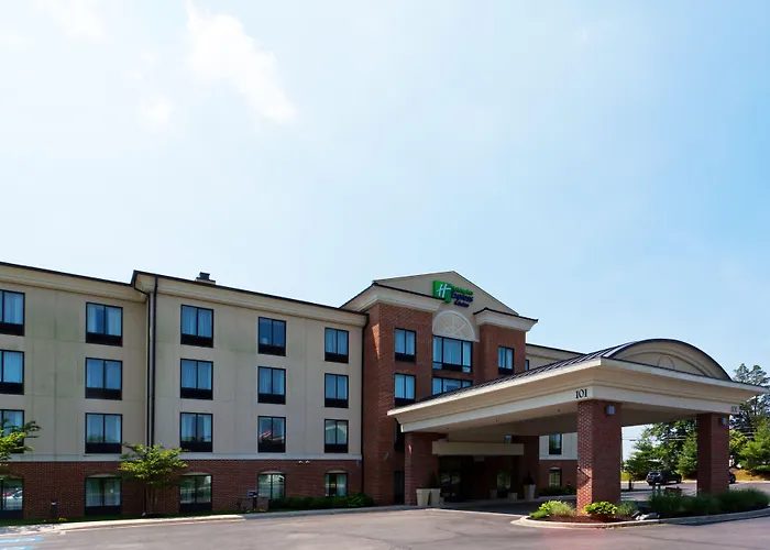 Holiday Inn Express Hotel & Suites-North East By Ihg