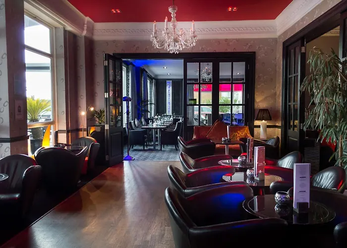 Cumberland Hotel - Oceana Collection