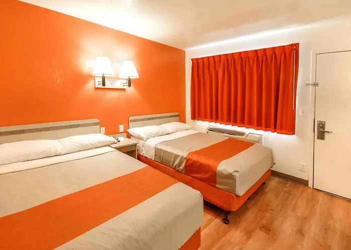 Motel 6-Huntsville, Tx