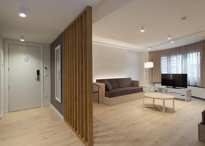 Hotel & Aparthotel Cosmos