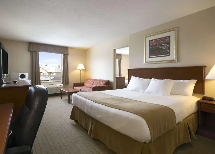 Days Inn By Wyndham Moose Jaw