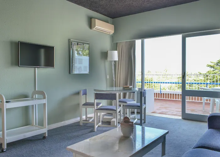 Carvoeiro Hotel
