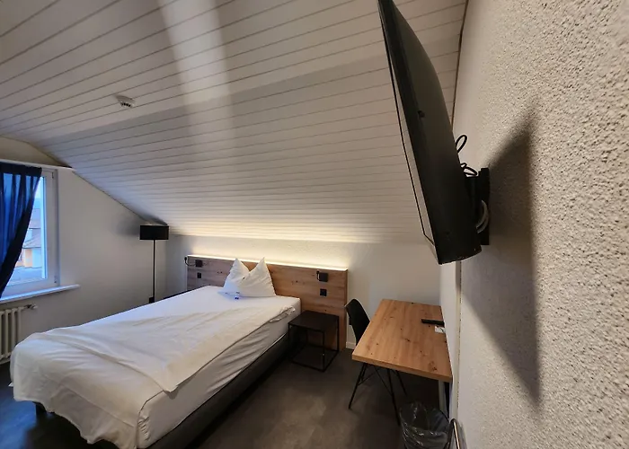 Hotel Bären Suhr