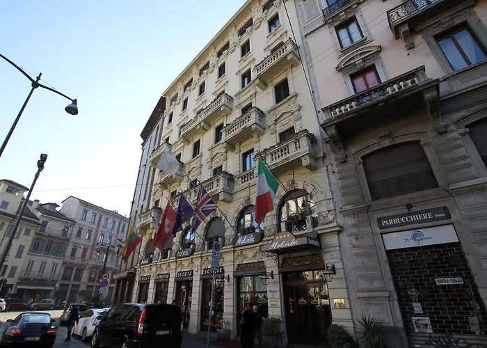 Mokinba Hotels King