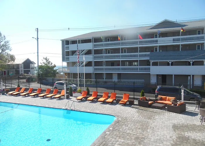 Surfside Hotel And Suites
