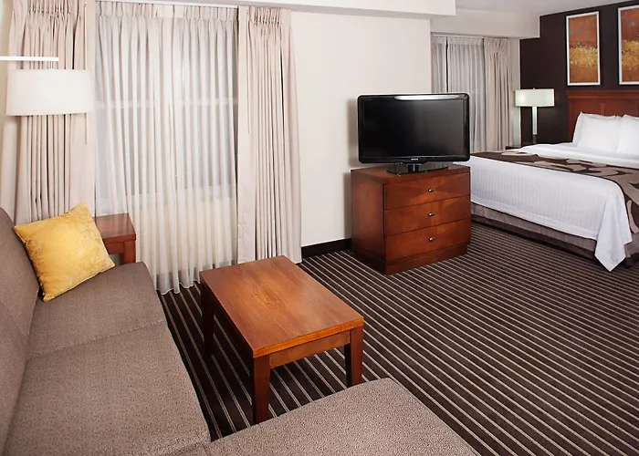 Residence Inn Long Island Holtsville
