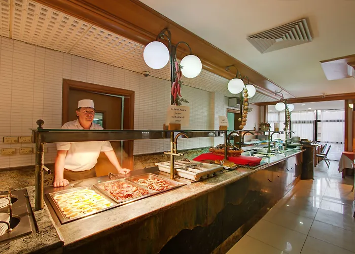 Canifor Hotel