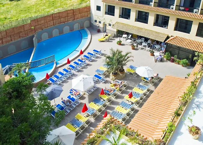 Canifor Hotel