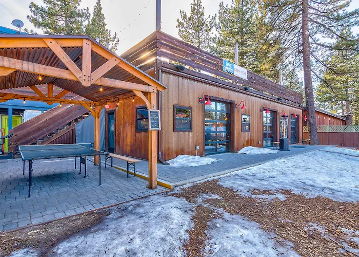 Basecamp Tahoe South