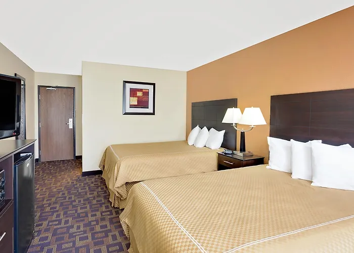 Super 8 By Wyndham Decorah