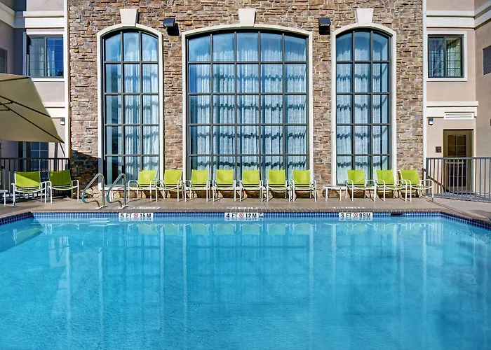 Homewood Suites By Hilton Eatontown