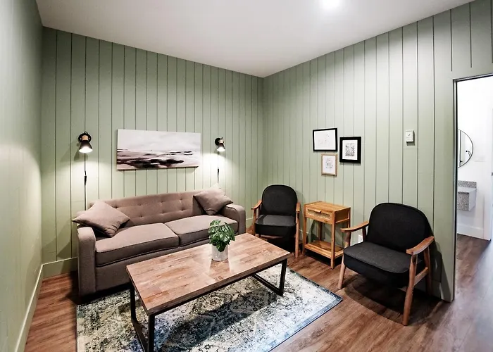 Waterton Glacier Suites