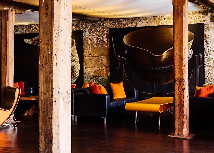 The Henry Jones Art Hotel