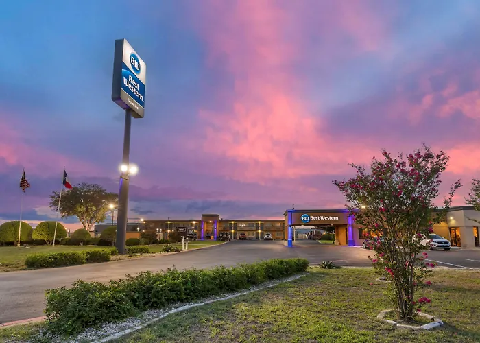 Best Western Taylor Inn