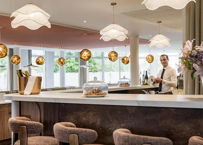 Mercure Chartres Est
