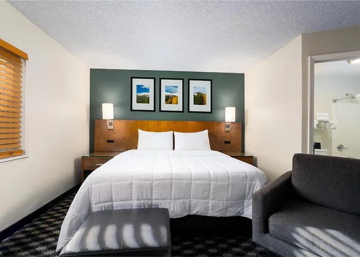 Mcm Elegante Suites (Adults Only)