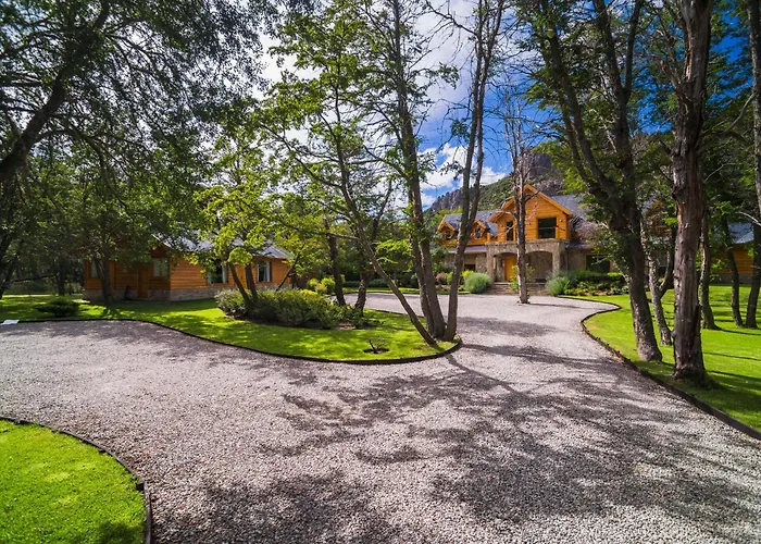 Rio Hermoso Hotel De Montana