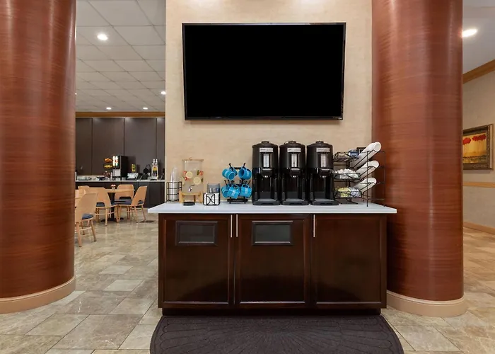Hawthorn Extended Stay By Wyndham West Palm Beach Airport