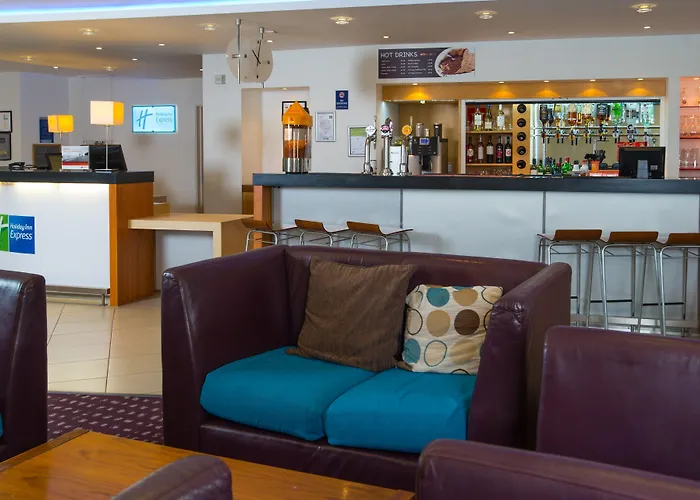 Holiday Inn Express Bedford By Ihg