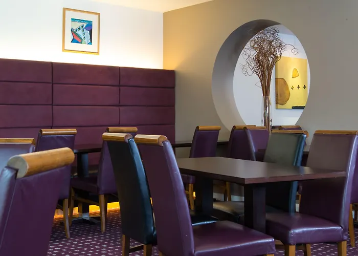 Holiday Inn Express Bedford By Ihg