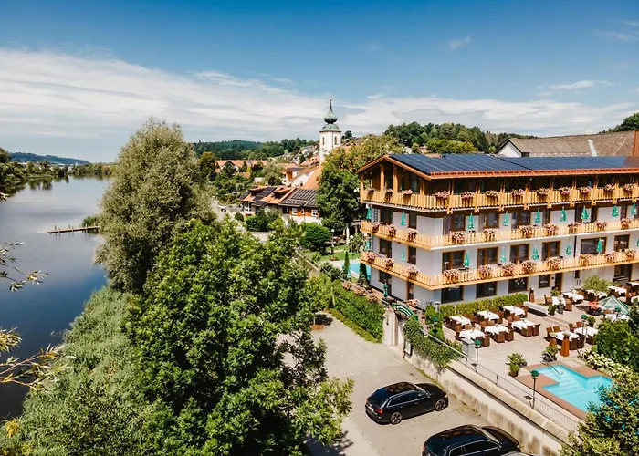 Hotel Zum Goldenen Anker mit Hallenbad Windorf 