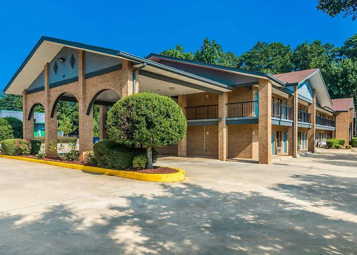 Americas Best Value Inn Stockbridge