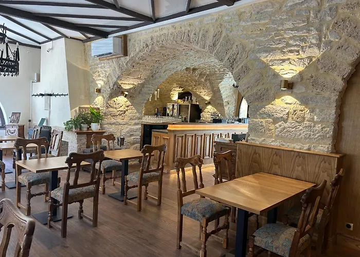 Hotel-Restaurant Le Manoir De Montesquiou
