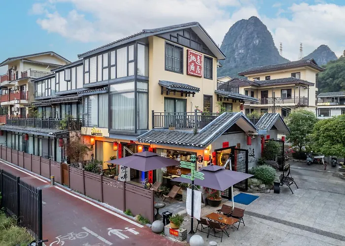 Secret Garden Lakefront Hotel 连住两晚享高铁站免费接站