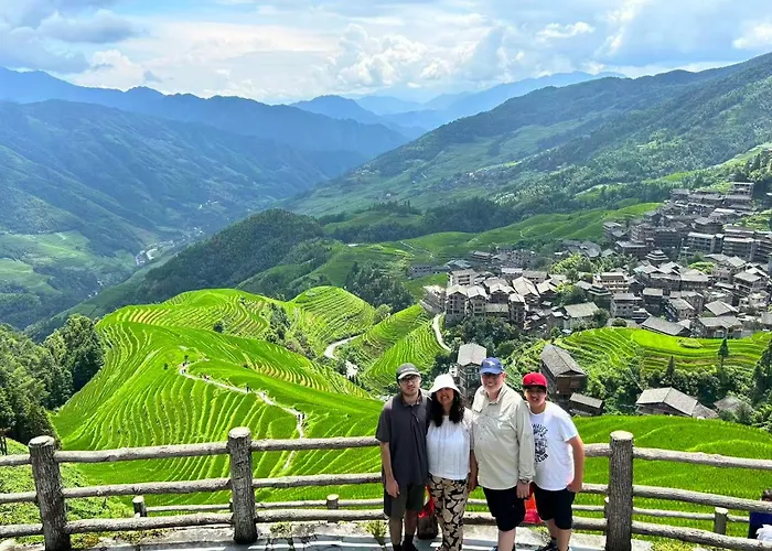 Secret Garden Lakefront Hotel 连住两晚享高铁站免费接站