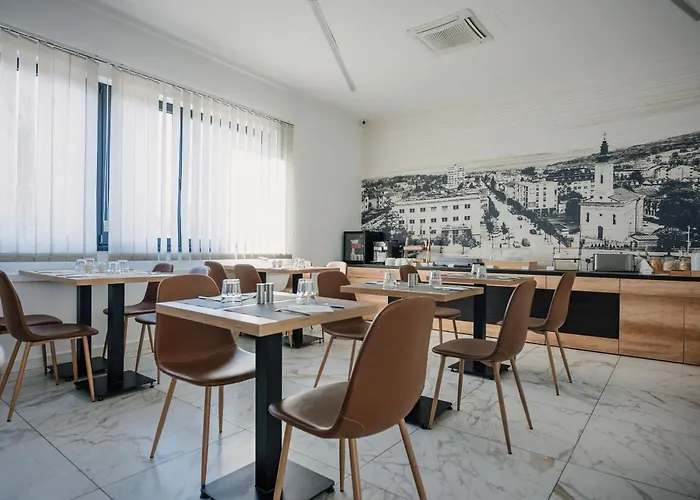 Ig Hotel