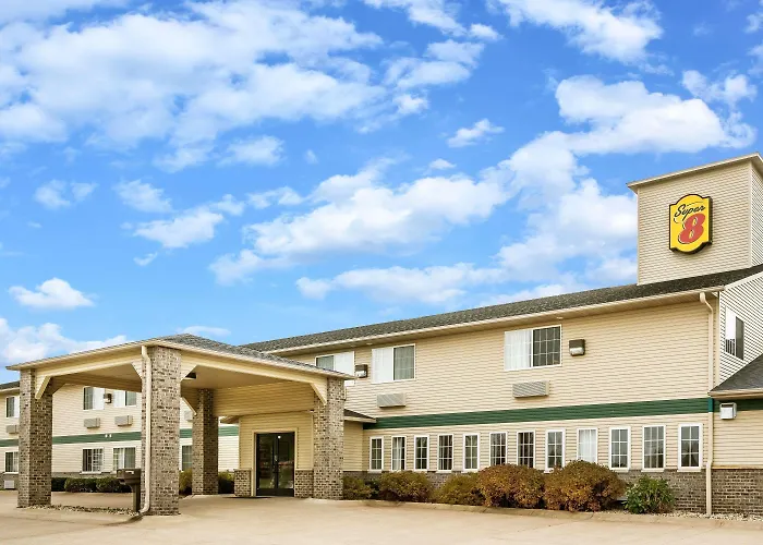 Super 8 By Wyndham Neillsville Wi