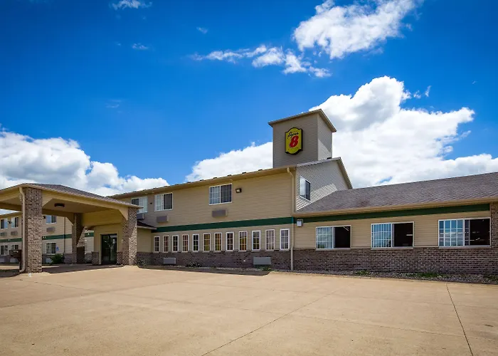 Super 8 By Wyndham Neillsville Wi