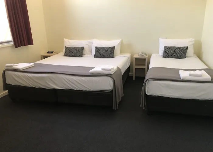 Miami Hotel Melbourne