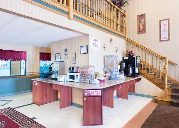 Super 8 By Wyndham Troy Il/St. Louis Area