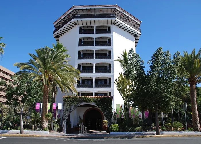 Hotel Parque Tropical