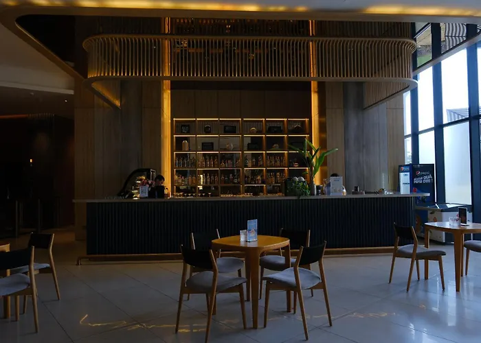 Modern Beach Resort - Arena Cam Ranh
