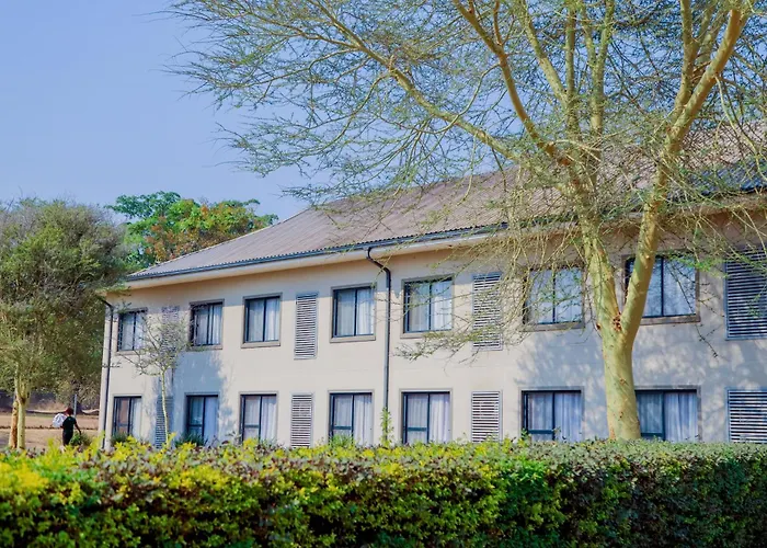Greenwood Manor Hotel