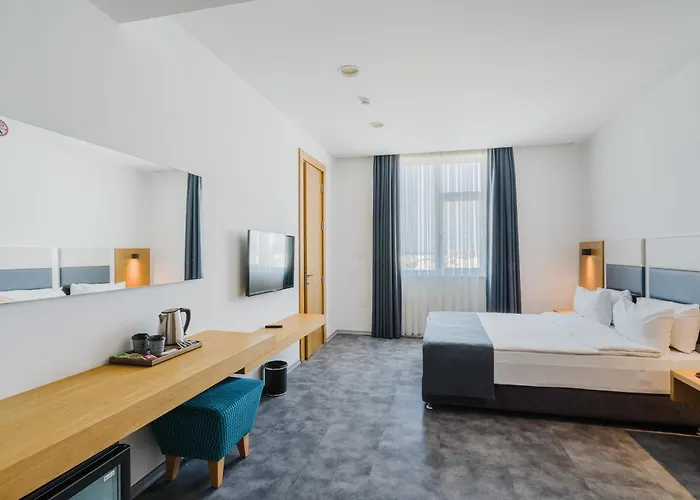 Ingate Hotel